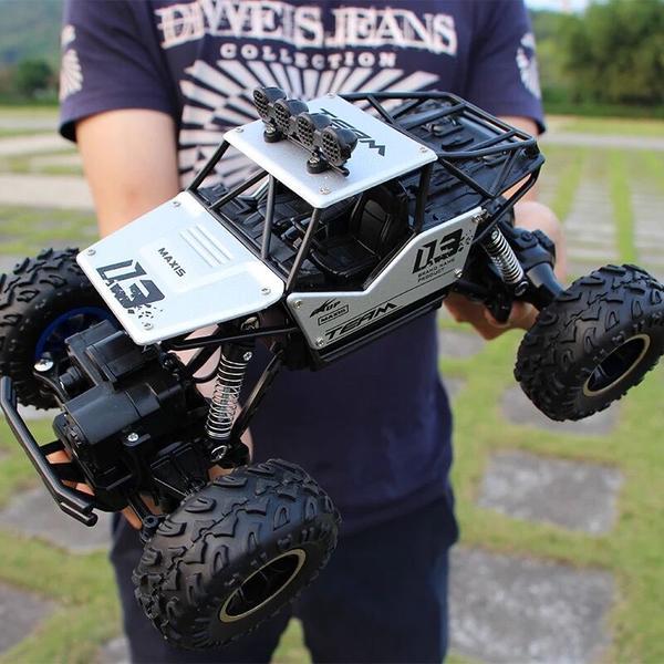 RC Car 2.4 GHz Off-Road Large Rock Crawler