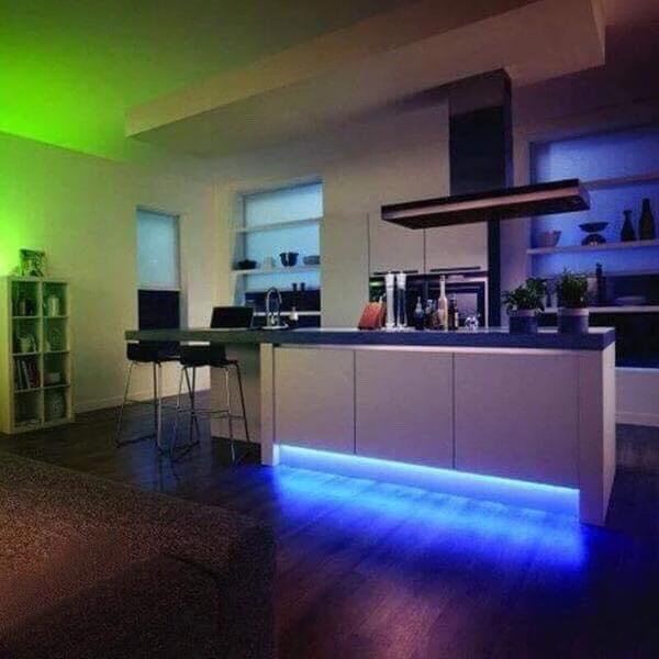 10m Colour Changing LED Light Strip (Remote Included)